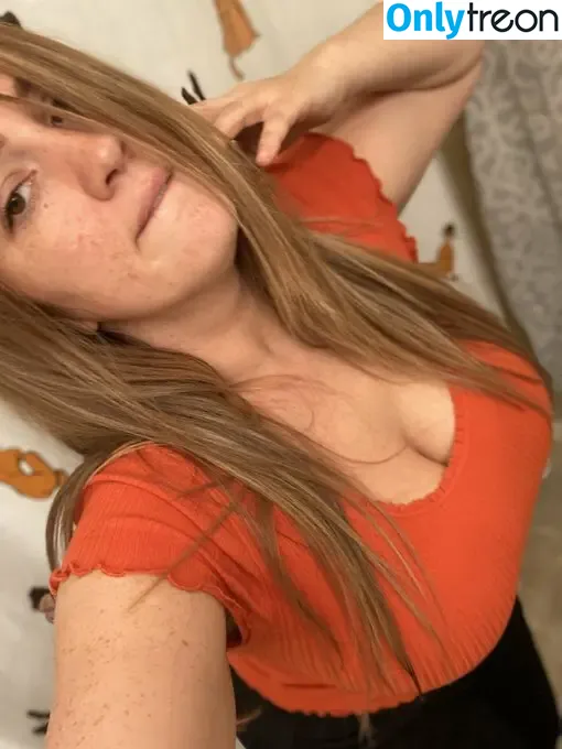 LeeAnne nude photo #0731 (da1ryqueen00 / leeanne_)