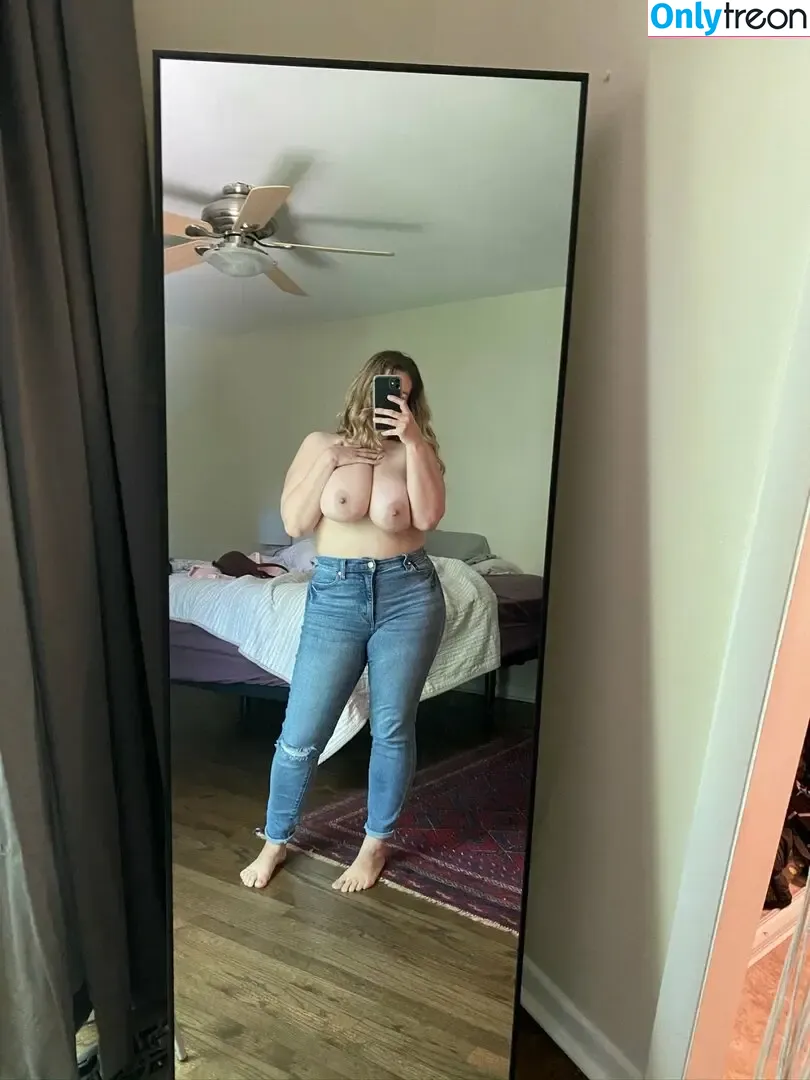 LeeAnne nude photo #0821 (da1ryqueen00 / leeanne_)