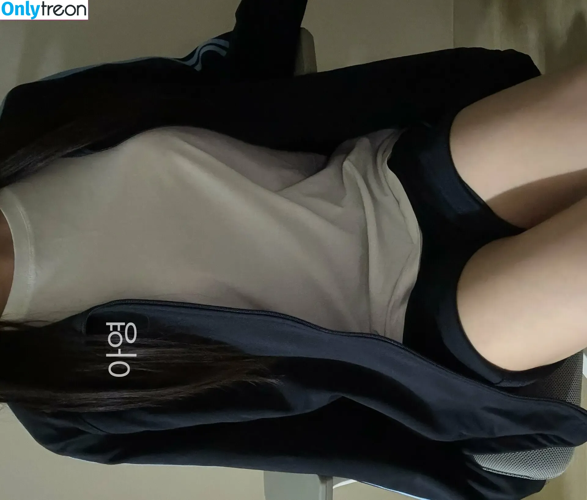 LeeAyeongA nude photo #0020 (Lee Ayeong‘s Feet / LeeAyeong / yeongalee / 이아영)