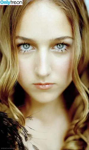 Leelee Sobieski / MissSobieski / leeleesobieskii nude photo #0237