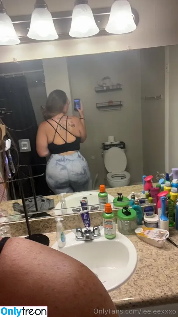 leeleexxxo nude photo #0040 (leeleexo__)