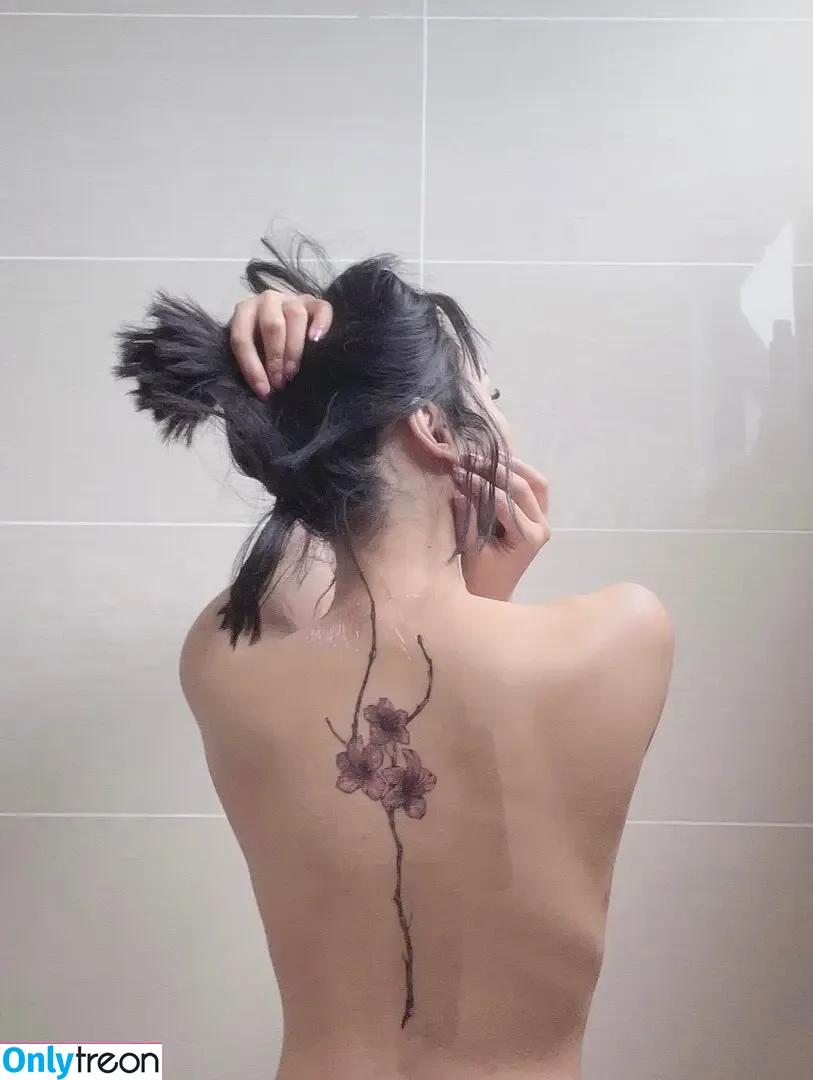 leezipotato nude photo #0243 (leezipotato)