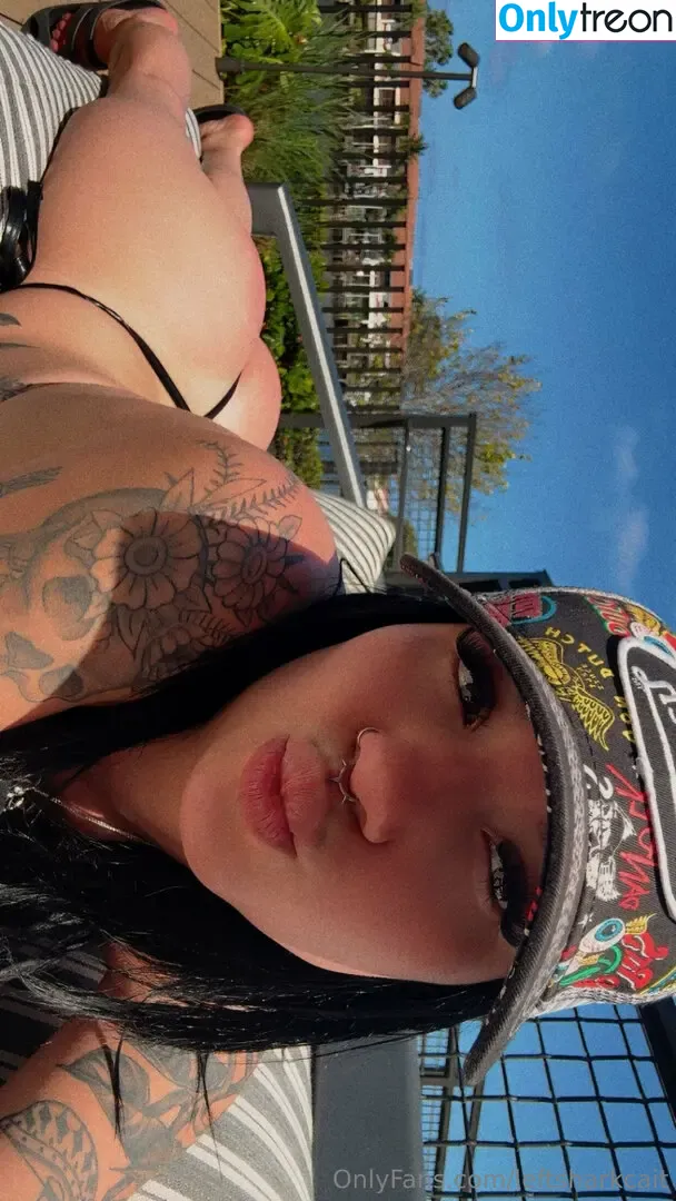 leftsharkcait nude photo #0090 (leftsharkcait)