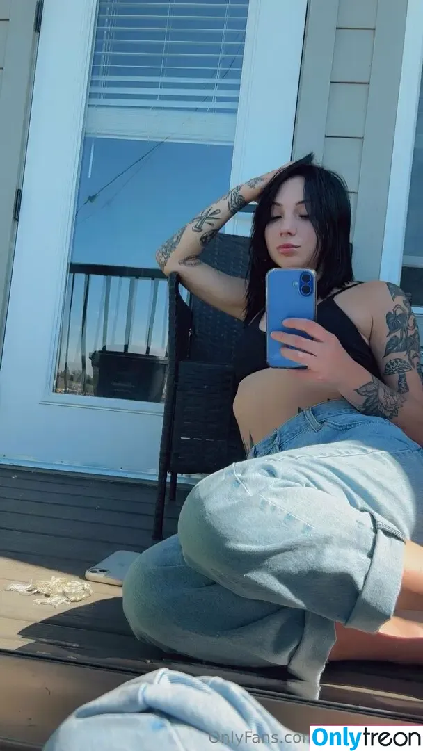 leftsharkcait nude photo #0106 (leftsharkcait)