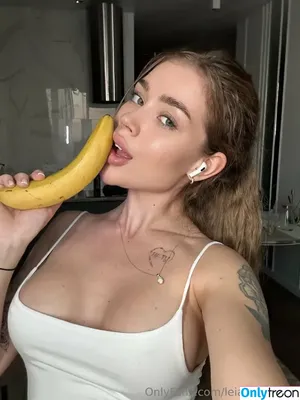 Leia Simmons / leia_simmons nude photo #0014