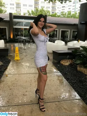 leilamoorex / leilamaeexo nude photo #0022