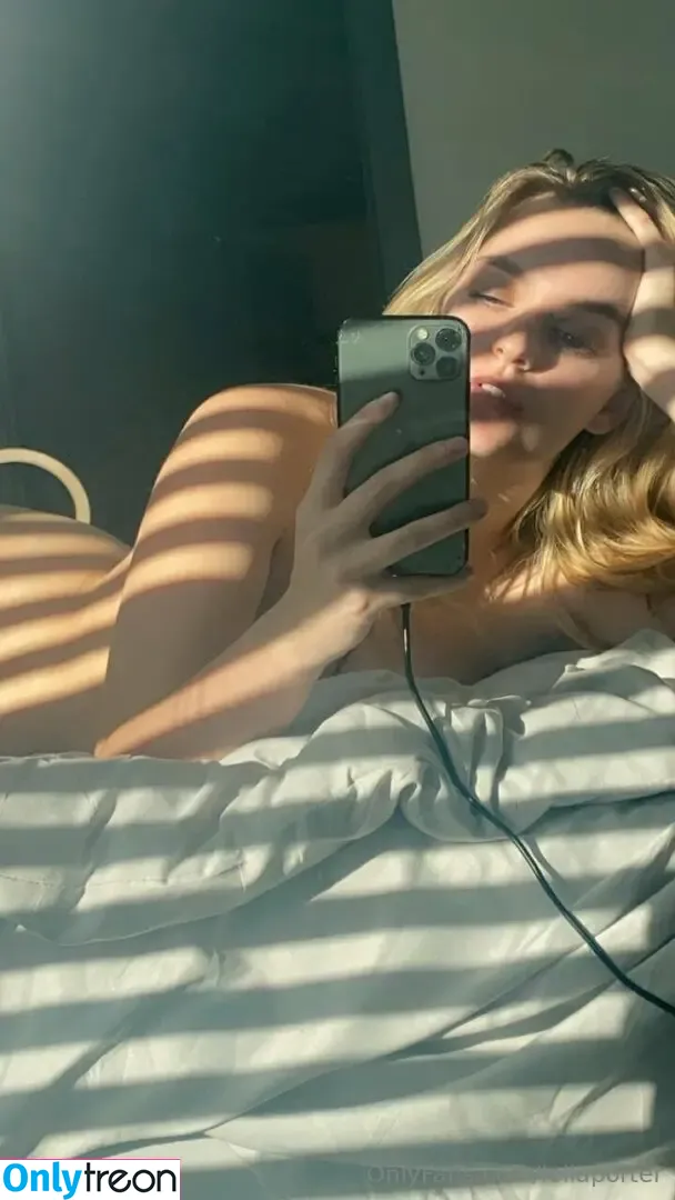 leilaporter nude photo #0020 (leilacopperbottom)
