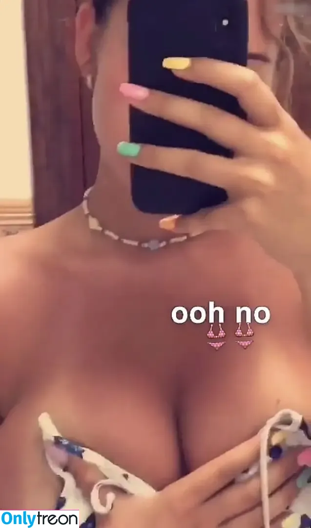Lelaina Perez nude photo #0015 (tasasiatras)
