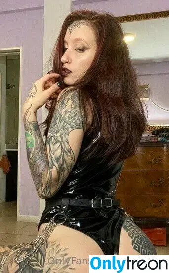 lelymaid nude photo #0491 (the_littlestmermaid)