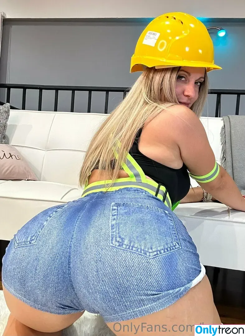 lemery nude photo #1784 (lemery)