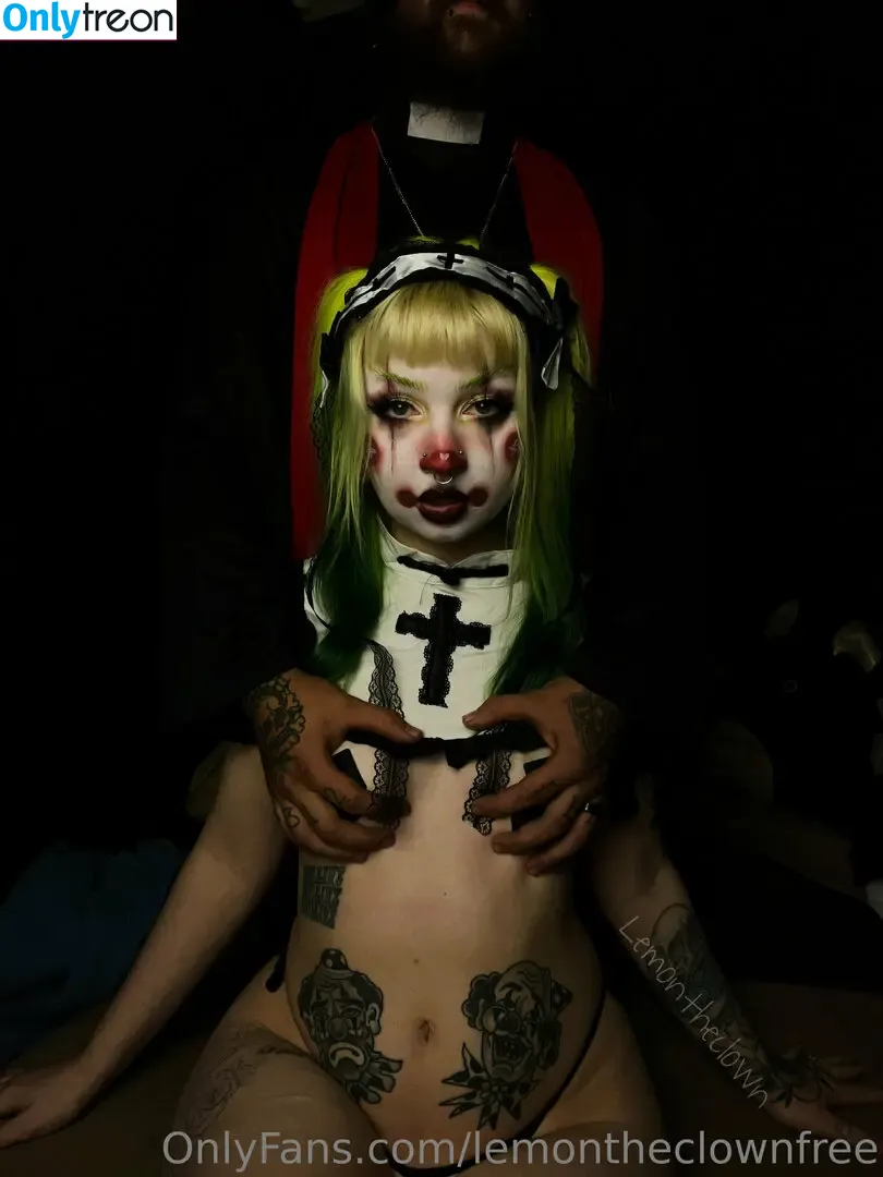 lemontheclownfree nude photo #0020 (lemontheclownfree)