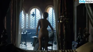 Lena Headey / iamlenaheadey nude photo #0117