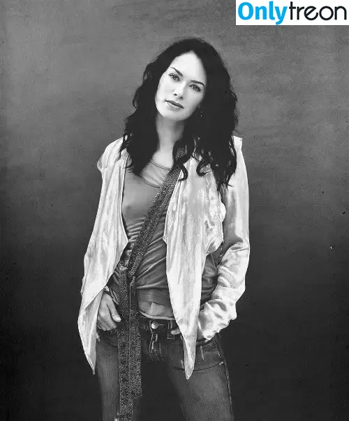 Lena Headey nude photo #0092 (iamlenaheadey)
