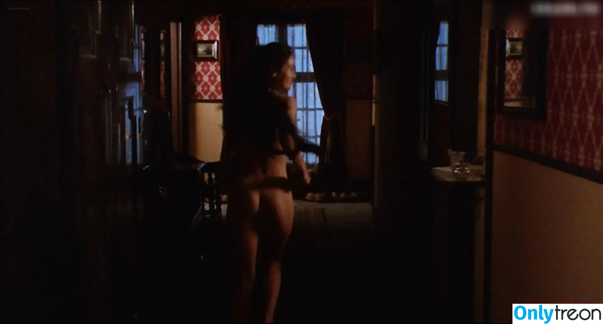 Lena Headey nude photo #0098 (iamlenaheadey)