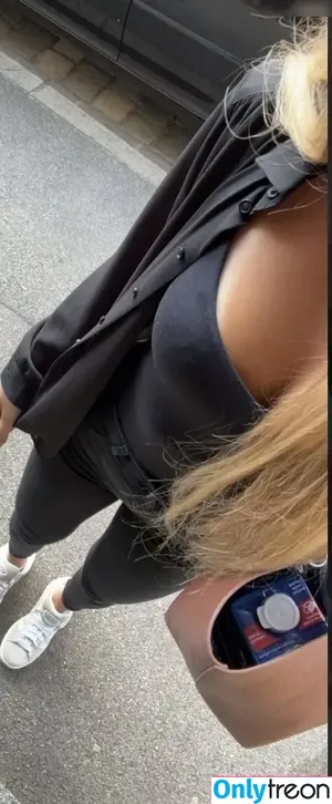  nude photo #0007