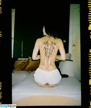  nude photo #0010