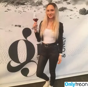 Lena / lena.hnmn / lenahnmn / lenameyerlandrut / lenatheplug nude photo #0017