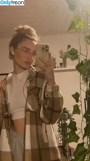 Lena / lena.hnmn / lenahnmn / lenameyerlandrut / lenatheplug nude photo #0032