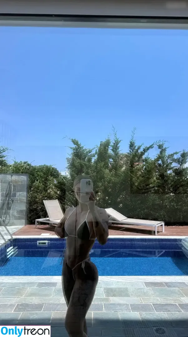 Lenaajoy nude photo #0500 (Lenaajoy)