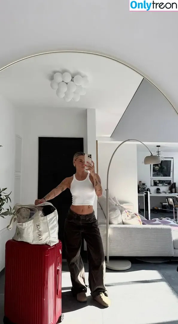 Lenaajoy nude photo #0516 (Lenaajoy)