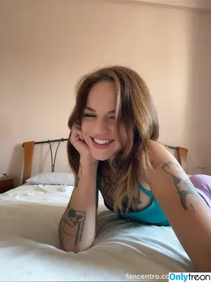 lenalifts / le3nastronger / maryfits nude photo #0030