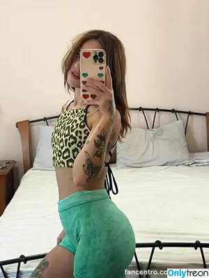 lenalifts / le3nastronger / maryfits nude photo #0031