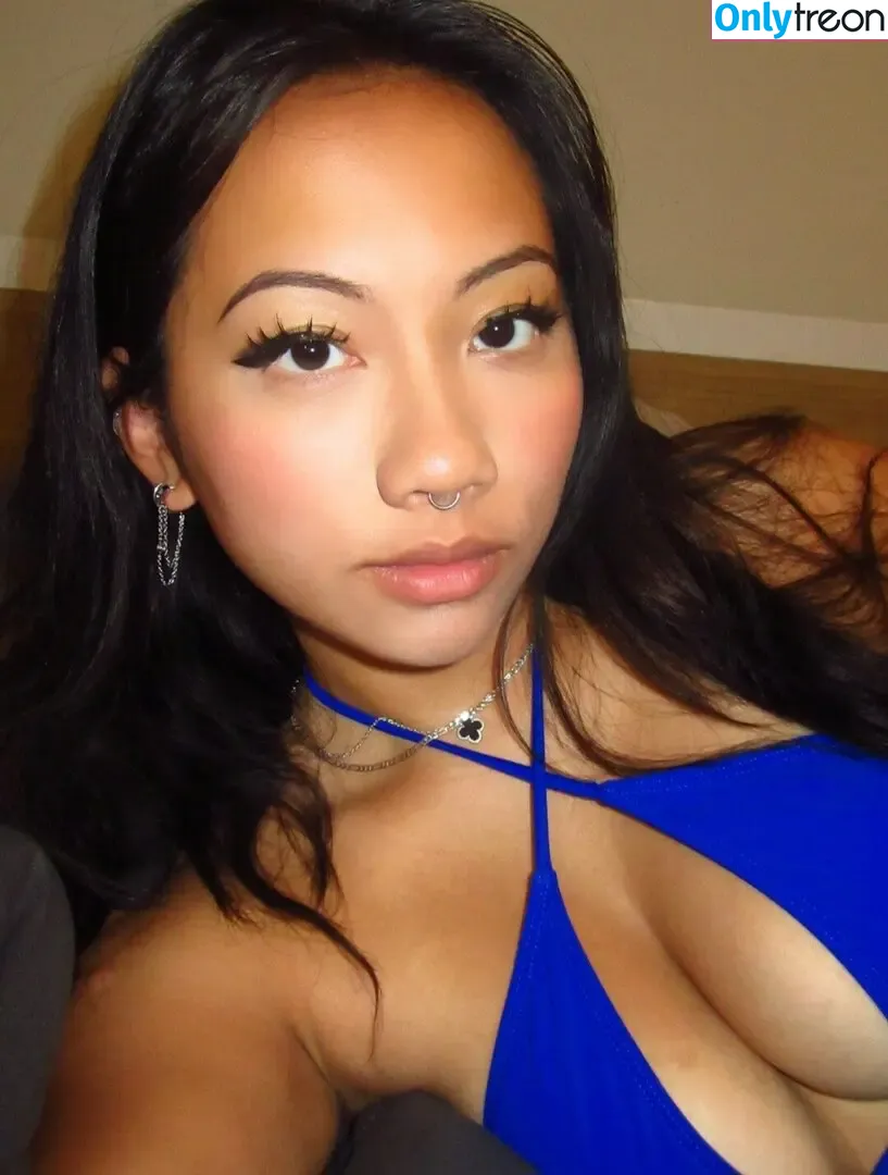 Lennibi nude photo #0009 (Lennibi)