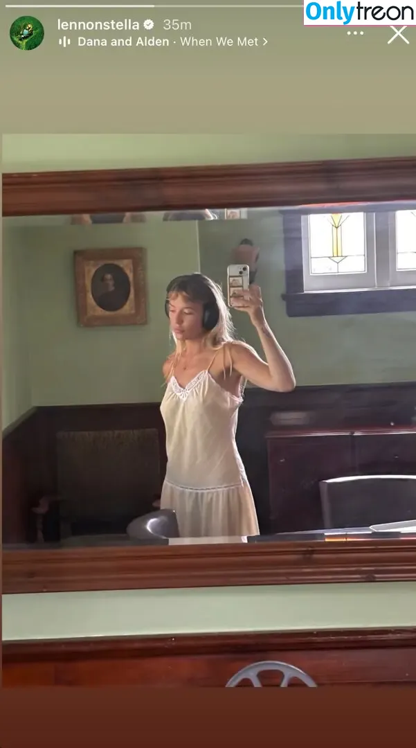 Lennon Stella nude photo #0084 (lennonstella / olympe.midnight)
