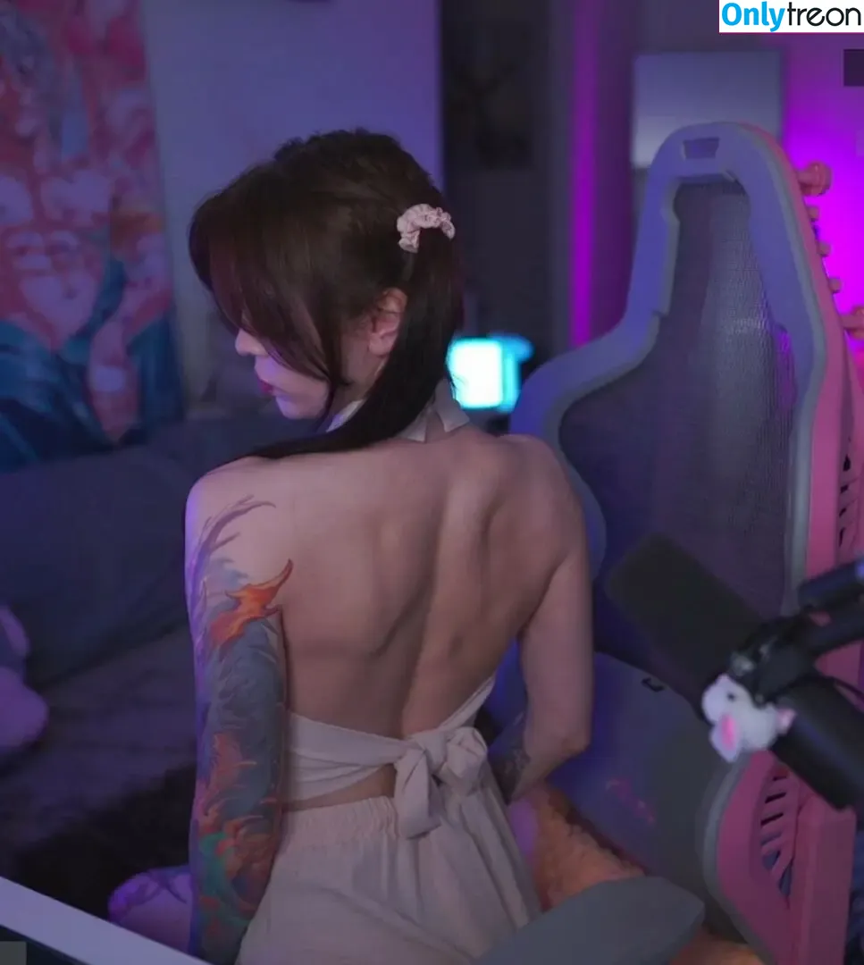 leonesan nude photo #0063 (leonesanl / yinyleon)