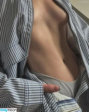 Leonie Jeen / leonie.jeen nude photo #0025