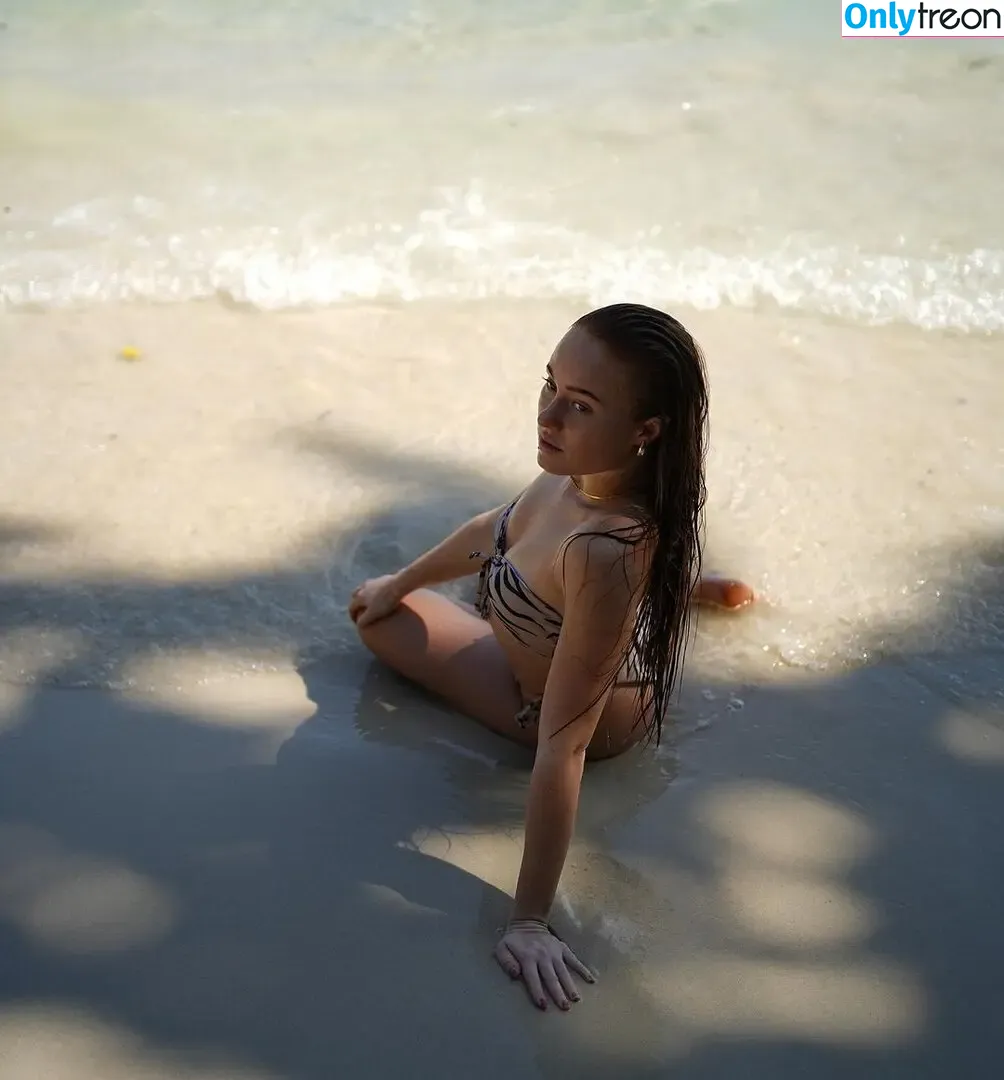 Leoobalys nude photo #0644 (sarahtoninx9_)
