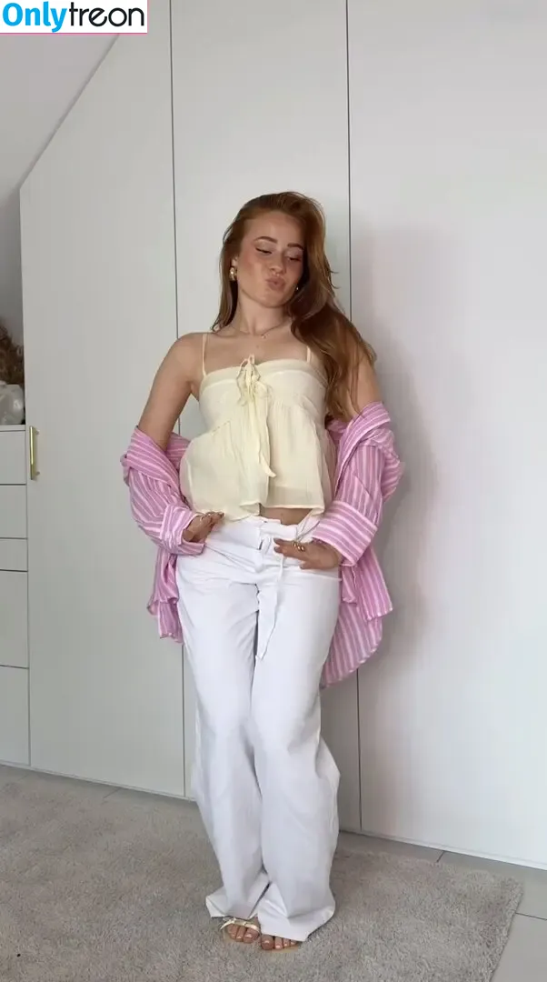 Leoobalys nude photo #1971 (sarahtoninx9_)