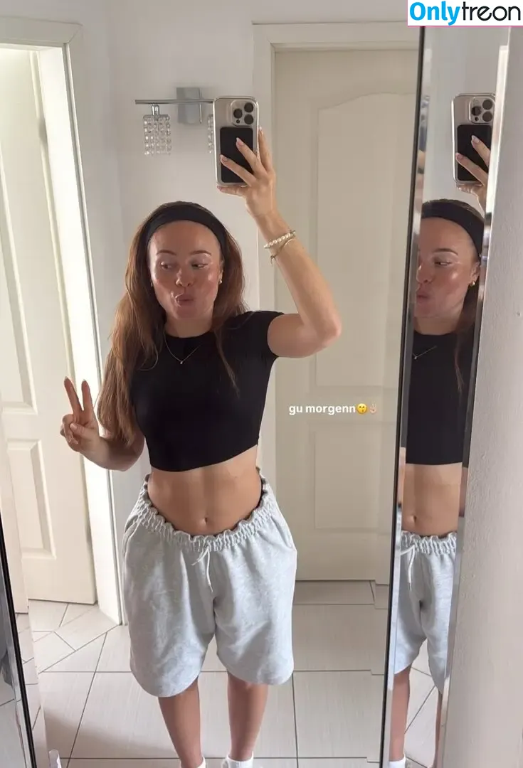 Leoobalys nude photo #2021 (sarahtoninx9_)