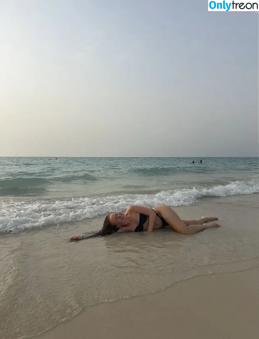 Leoobalys nude photo #2025 (sarahtoninx9_)