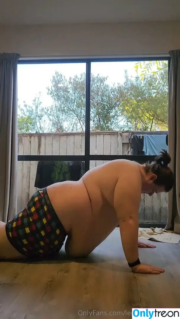 leotheleopardnz nude photo #0036 (leo_tingz_xo)