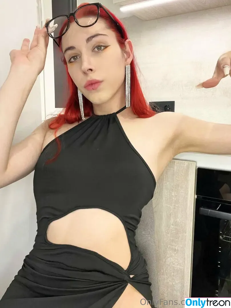 leraivy nude photo #0024 (leraivy_tgirl)