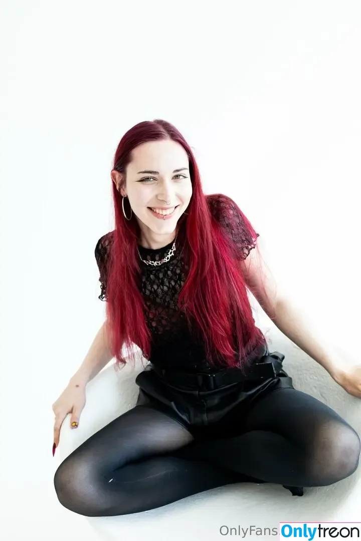 leraivy nude photo #0047 (leraivy_tgirl)