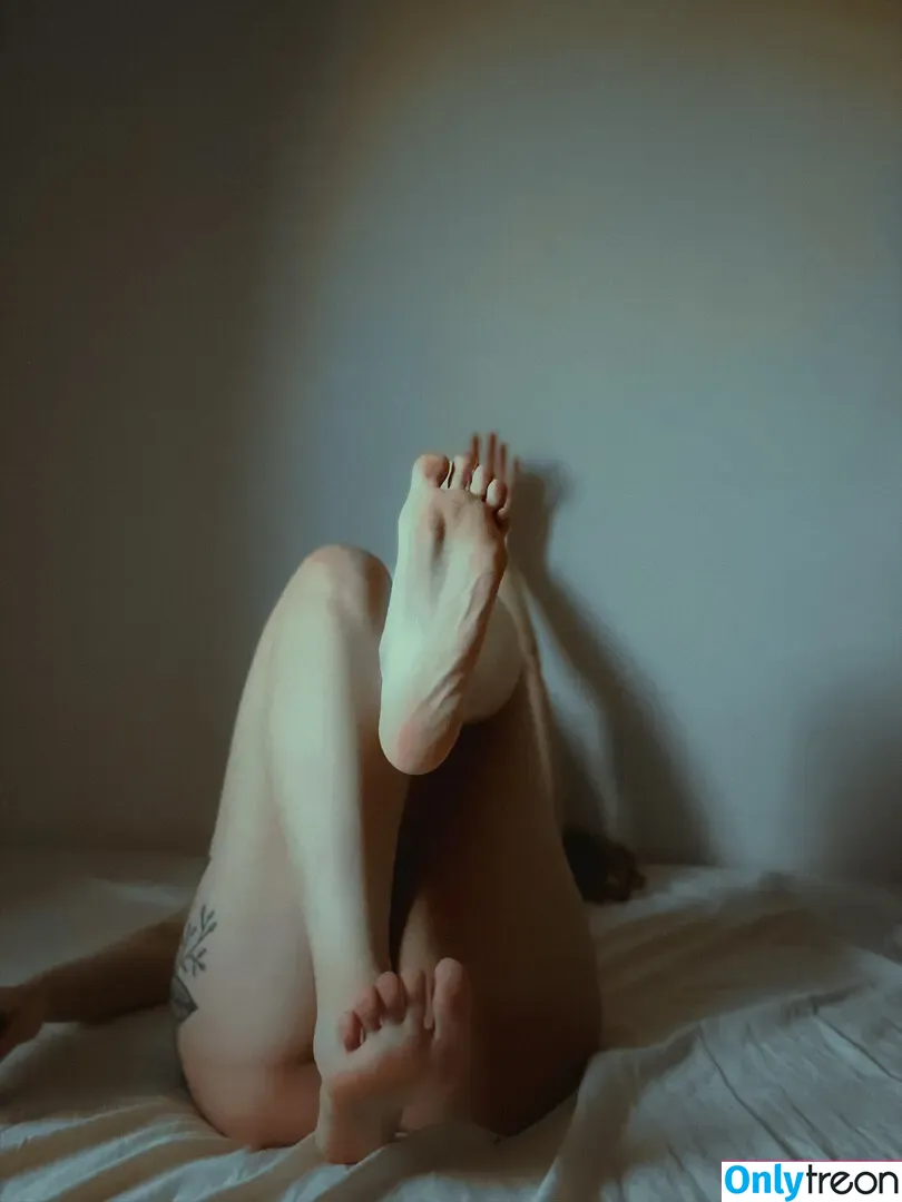 Leratlerat nude photo #0088 (Leratlerat_)