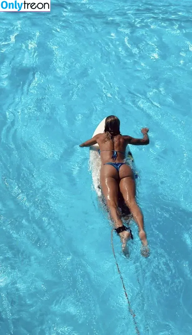 Leticia Bufoni nude photo #0001 (leticiabufoni)