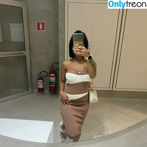 Leticia Lazaro / lazaj / leticia_lazaro / paulistinhaoffc nude photo #0004