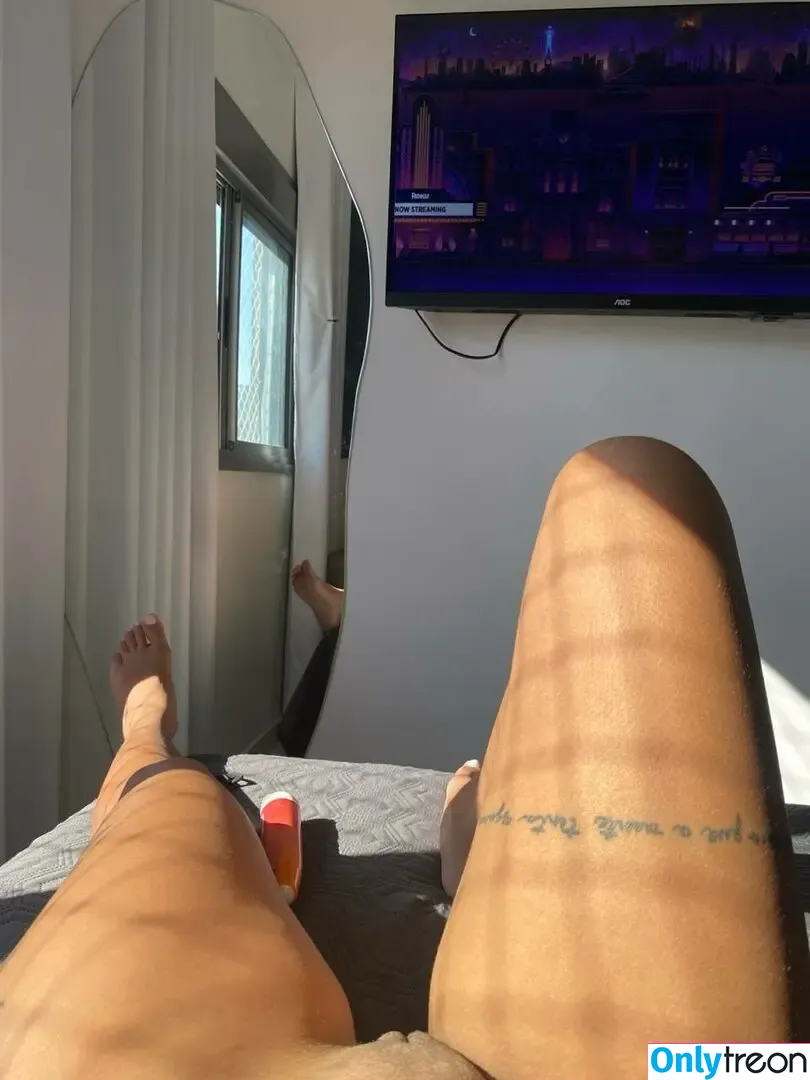 Leticia Lazaro nude photo #0007 (lazaj / leticia_lazaro / paulistinhaoffc)