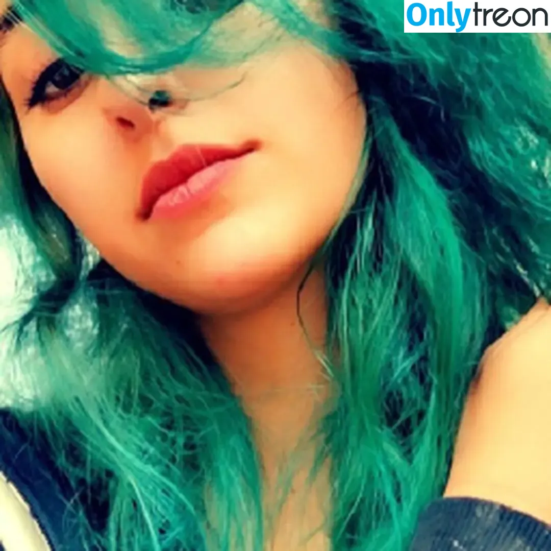 levy2679 nude photo #0016 (Ghosty / screamforghosty)