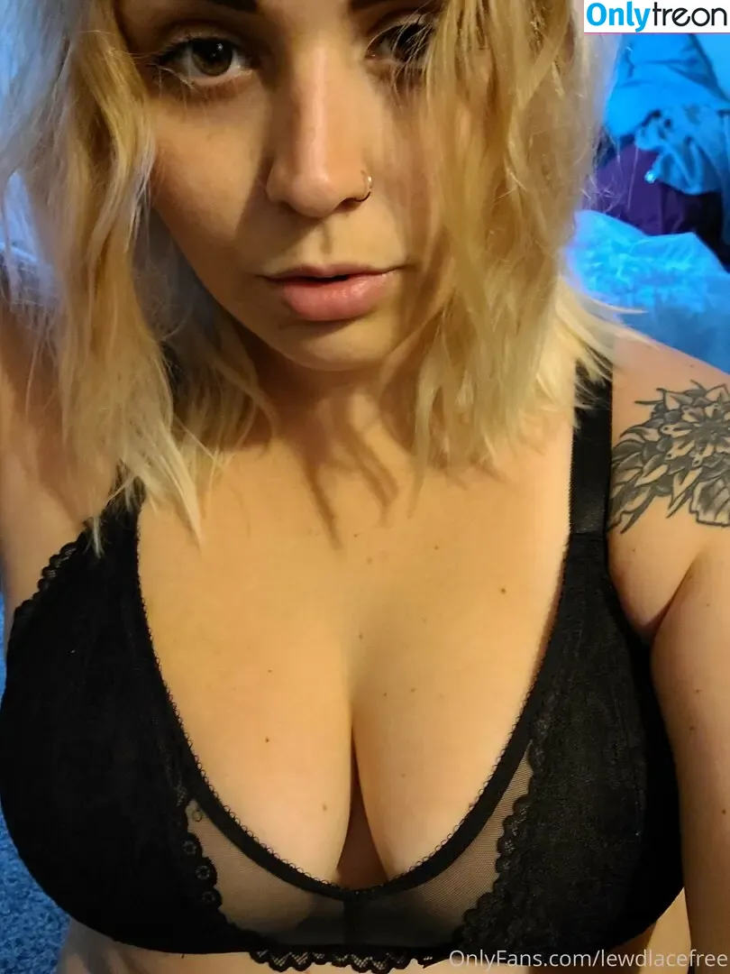 lewdlacefree nude photo #0002 (lewdlacefree)