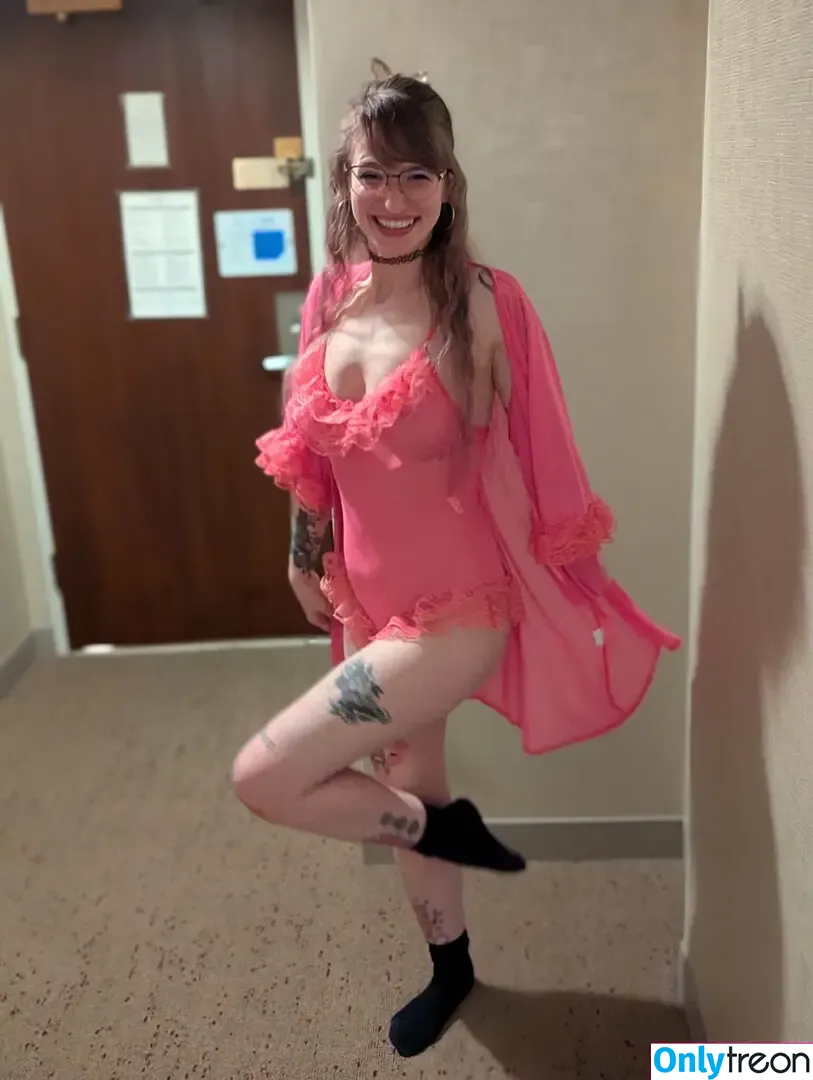 lewdrachooj nude photo #0070 (lewdrachooj)