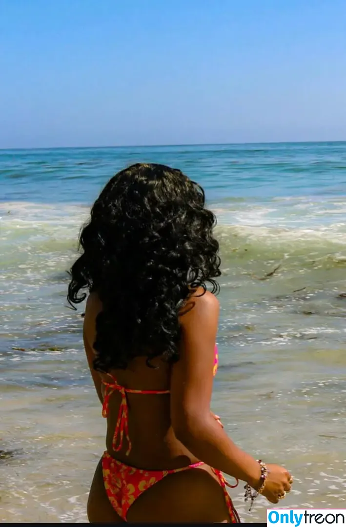 lex0rangecounty nude photo #0029 (lex0rangecounty)