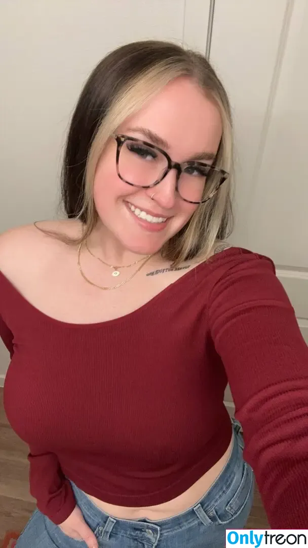 lexecuteurself nude photo #0017 (lexecuteurself)