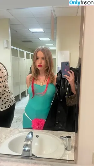 Lexee Smith / lexeesmith / lexiesmiths nude photo #0006