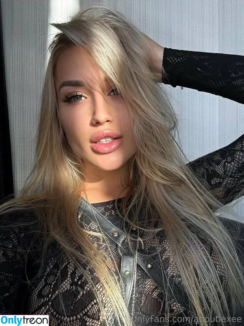 lexeeeee nude photo #0042 (lexeee.joyyy)