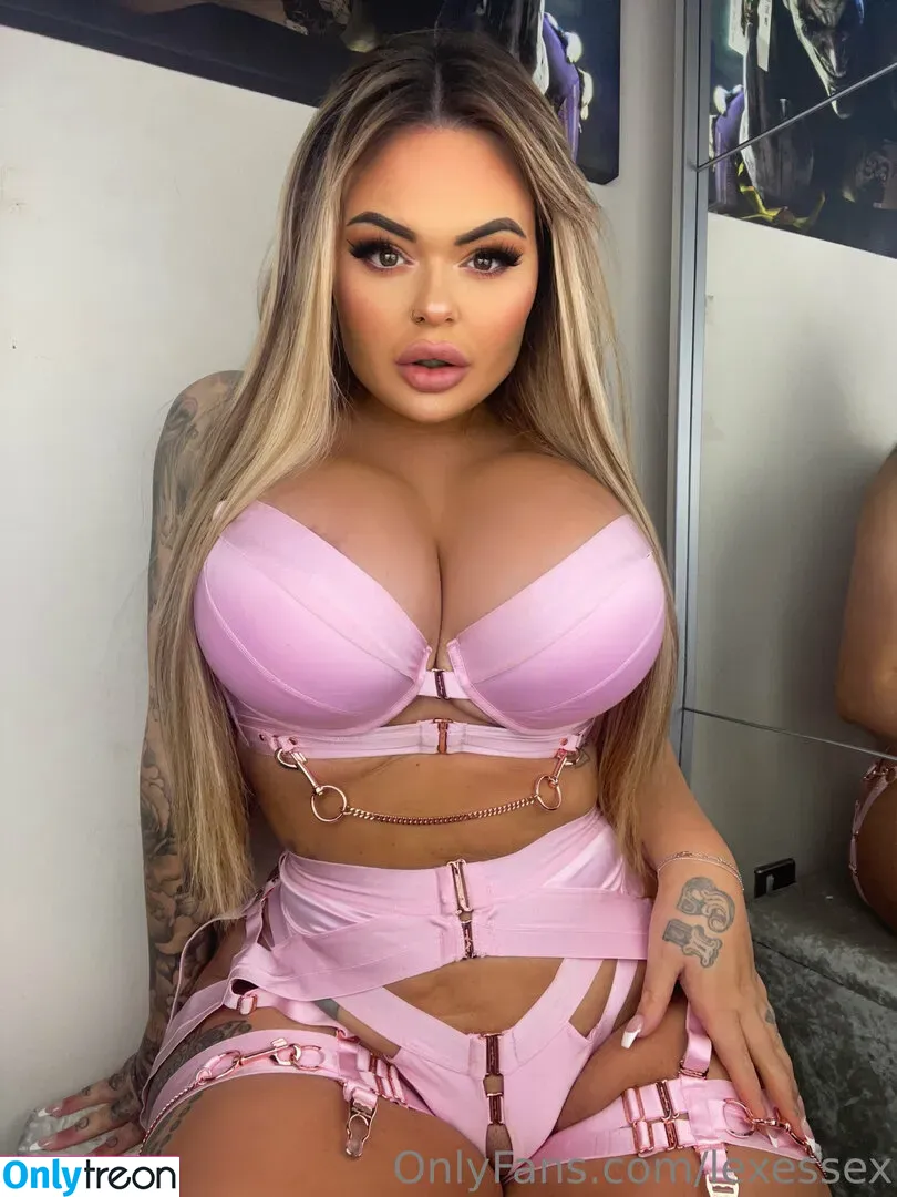 lexessex nude photo #0220 (lexessex)