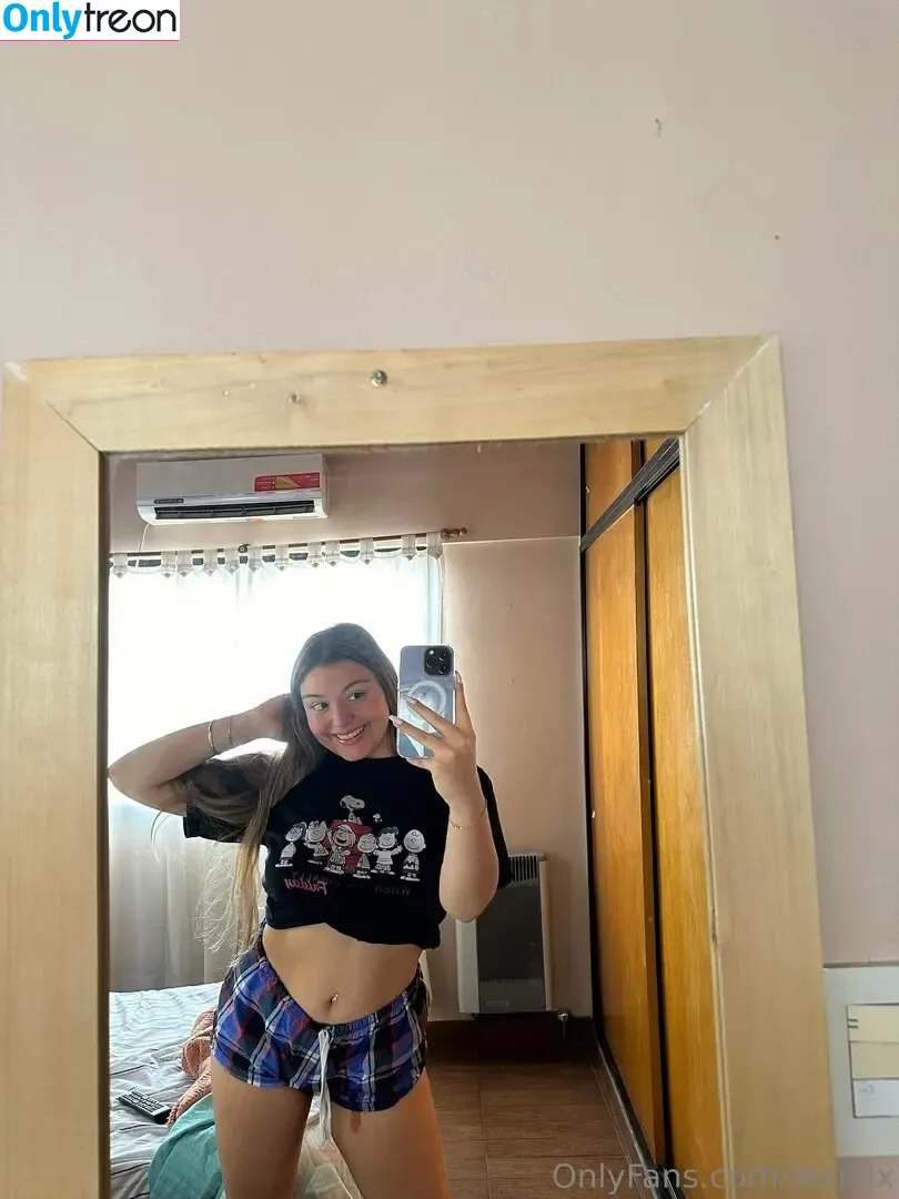 Lexi_Thinks nude photo #0048 (lexiflix)